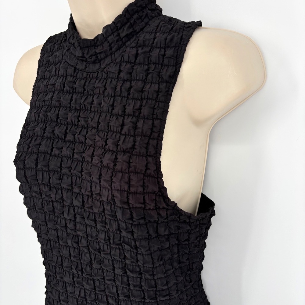 Urban Outfitters Black Popcorn Texture Mock Neck Sleeveless Midi Dress M